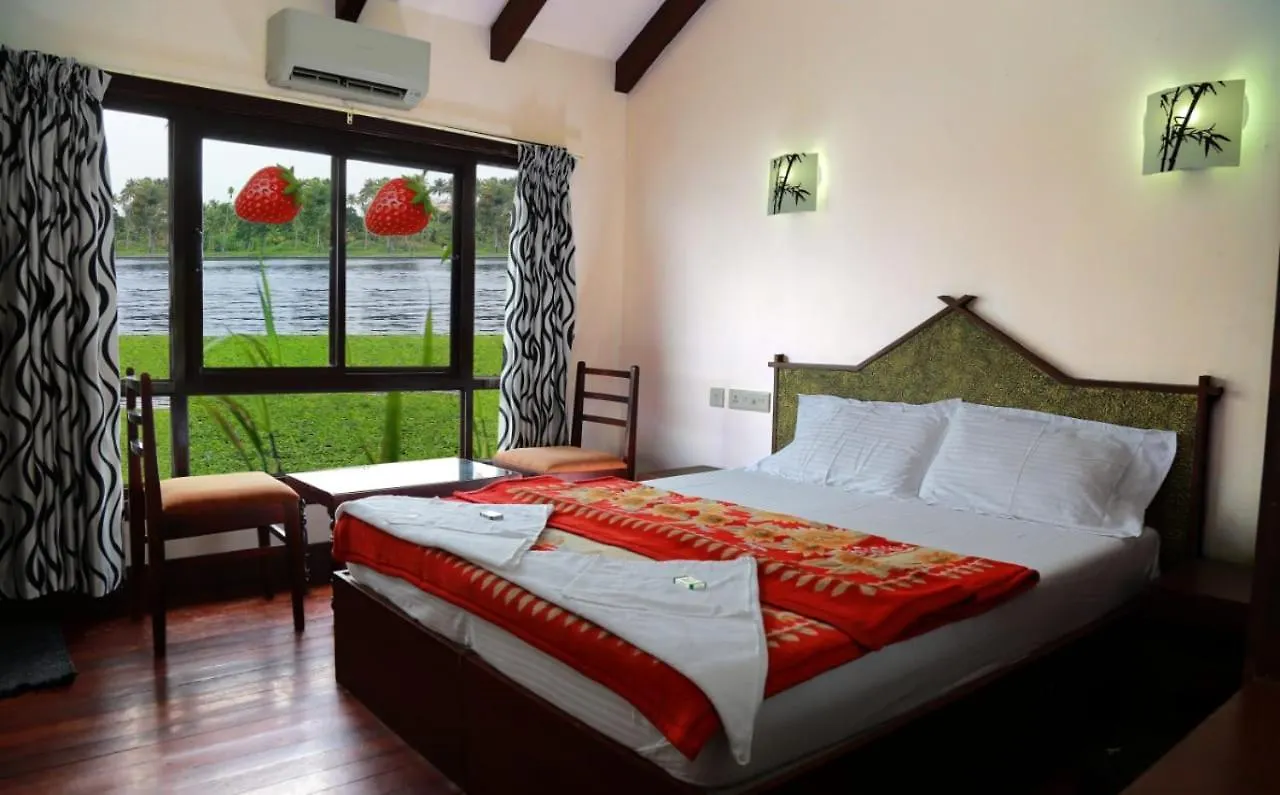 Kerala Houseboat Cruises Alleppey Alappuzha Botel