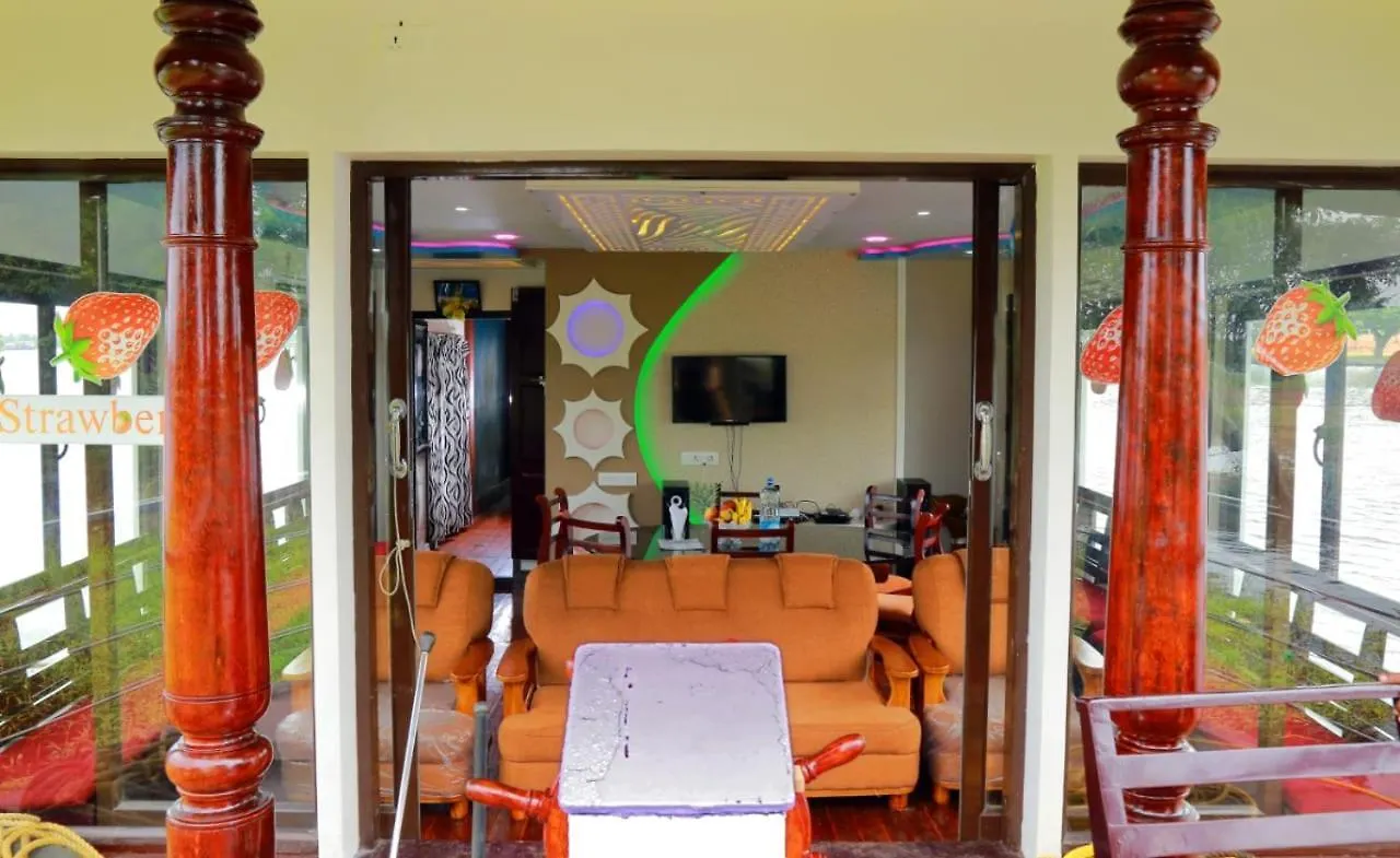 Botel Kerala Houseboat Cruises Alleppey Alappuzha Indie